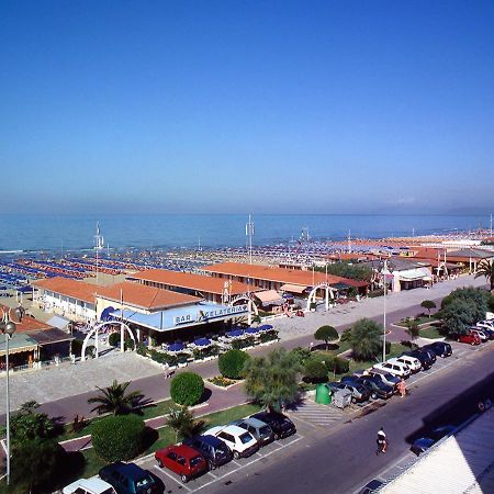 Villino Caproni Lejlighed Viareggio Eksteriør billede