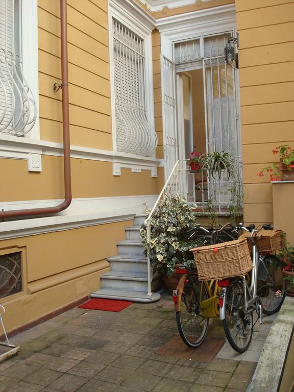 Villino Caproni Lejlighed Viareggio Eksteriør billede